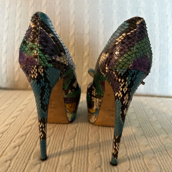 Alexandre Birman Snakeskin Heel Pumps size 37 - Picture 6 of 7